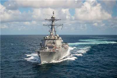美軍勃克級(Arleigh Burke-class)導彈驅逐艦芬恩號(USS John Finn)。(臉書)