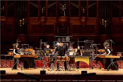 朱宗慶打擊樂團啟程前往東歐，展開2026年國際巡演首航，首訪克羅埃西亞與斯洛維尼亞，並受邀擔任兩大國際打擊樂節的閉幕壓軸演出。(朱宗慶打擊樂團提供)