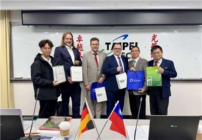 德國薩克森自由邦高教夥伴拜會北科大，雙方合影。(圖:北科大提供)