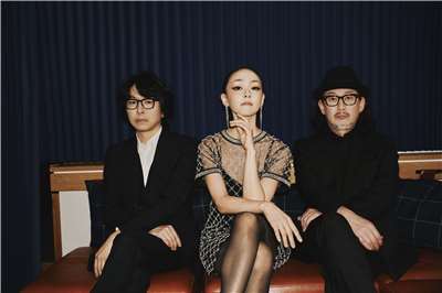 韓國傳奇搖滾樂團紫雨林（Jaurim）今年首度登上浮現祭，成是本屆浮現祭的壓軸驚喜。(浮現音樂提供)