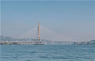 眾所矚目的國際級工藝鉅作「淡江大橋」將於5月12日通車。(FB@交通部)