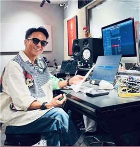 金馬獎得主徐詣帆：跨越舞台、音樂與影像的藝術人生/照片出處：臉書