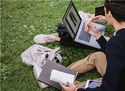 多所大學觀察到，近年學生在升學選擇上明顯傾向理工領域。示意圖。 (圖：pexels)