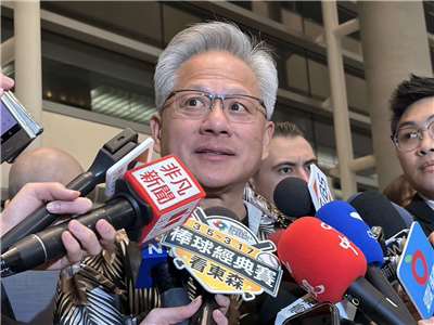 輝達執行長黃仁勳30日出席尾牙。(蔡芃敏 攝)
