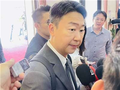 交通部長陳世凱在立法院受訪。(資料照片∕ 鄭佑漢 攝)