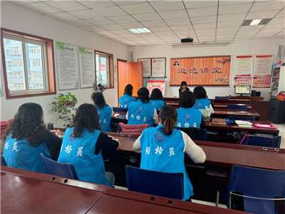 中國大陸「網格員」指的是社區工作者。（網絡圖片）

