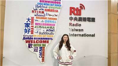 Eastman Sisters Taiwan Times 的妹妹東方美媚