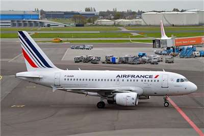 中東情勢緊繃，法國航空公司(Air France)暫停飛往杜拜的服務。 (圖:foter)