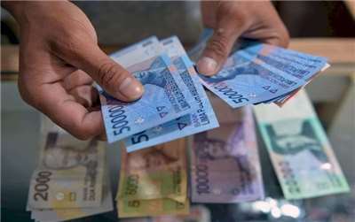 印尼盾兌美元跌至歷史新低。