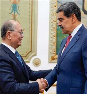 委內瑞拉總統馬杜洛日前會見中國特使邱小琪率領的代表團，強調委內瑞拉與中國是兄弟情誼。(IG@nicolasmaduro)