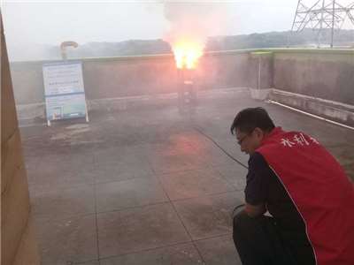 水利署北區水資源分署在寶二水庫實施人工增雨。資料照片（北區水資源分署提供/中央社）