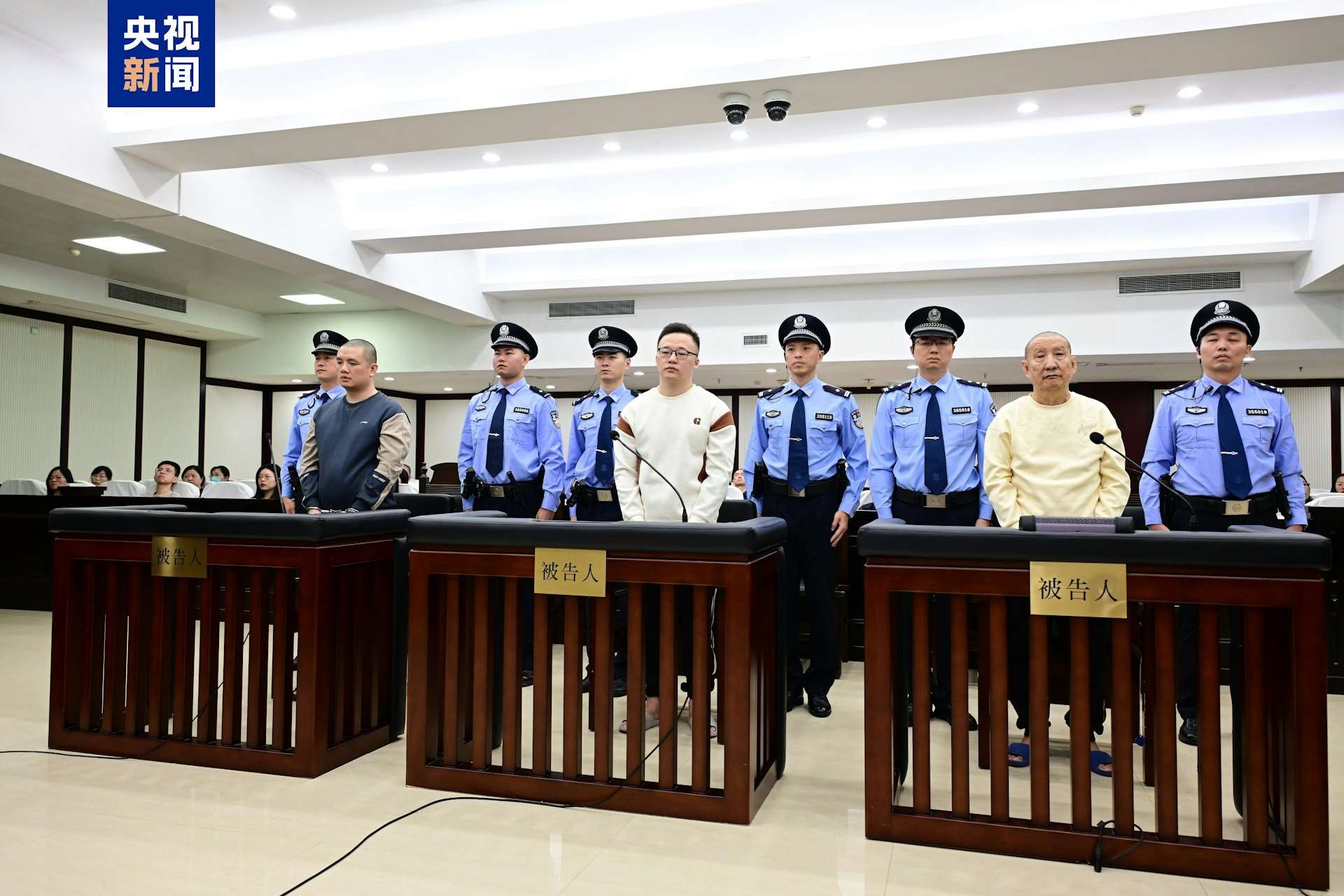 緬北魏家犯罪集團系列案一審宣判，魏懷仁、陳大衛、廖景芳等人判死。（圖:翻拍央視新聞)