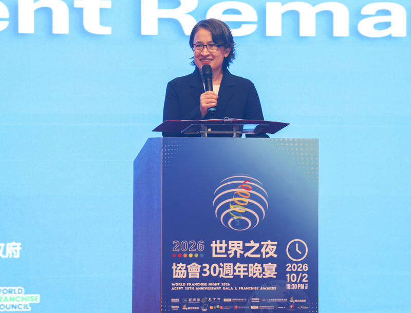 副總統蕭美琴（圖）2日晚間出席「2026世界之夜暨台灣連鎖加盟促進協會30週年晚宴」時致詞表示，台灣連鎖加盟產業從早餐、超商、手搖飲到各式餐飲零售，不僅支撐民眾日常生活與中小企業生態系，更有許多品牌走向世界。