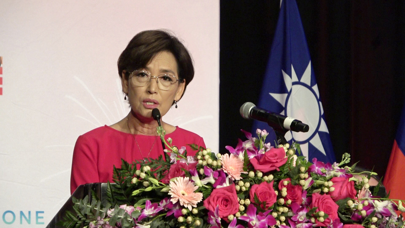 美國共和黨聯邦眾議員金映玉（Young Kim）9日出席洛杉磯駐處國慶酒會，致詞時強調「支持台灣」在美國國會是跨黨派共識。