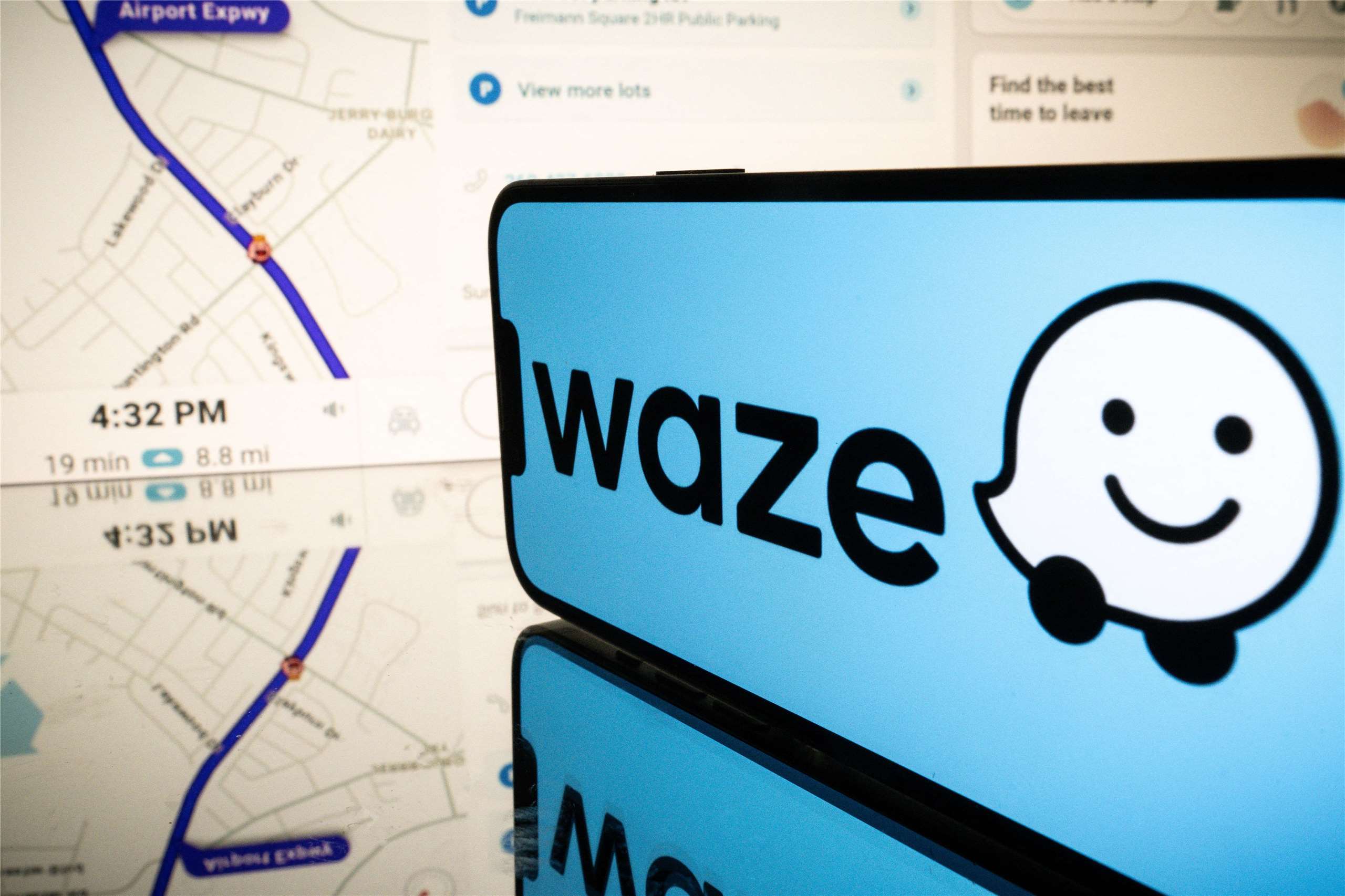 馬來西亞禁止公務員使用Waze，馬來西亞首相安華(Anwar Ibrahim)表示，政府正在調查使用 Waze 所帶來的潛在安全風險。