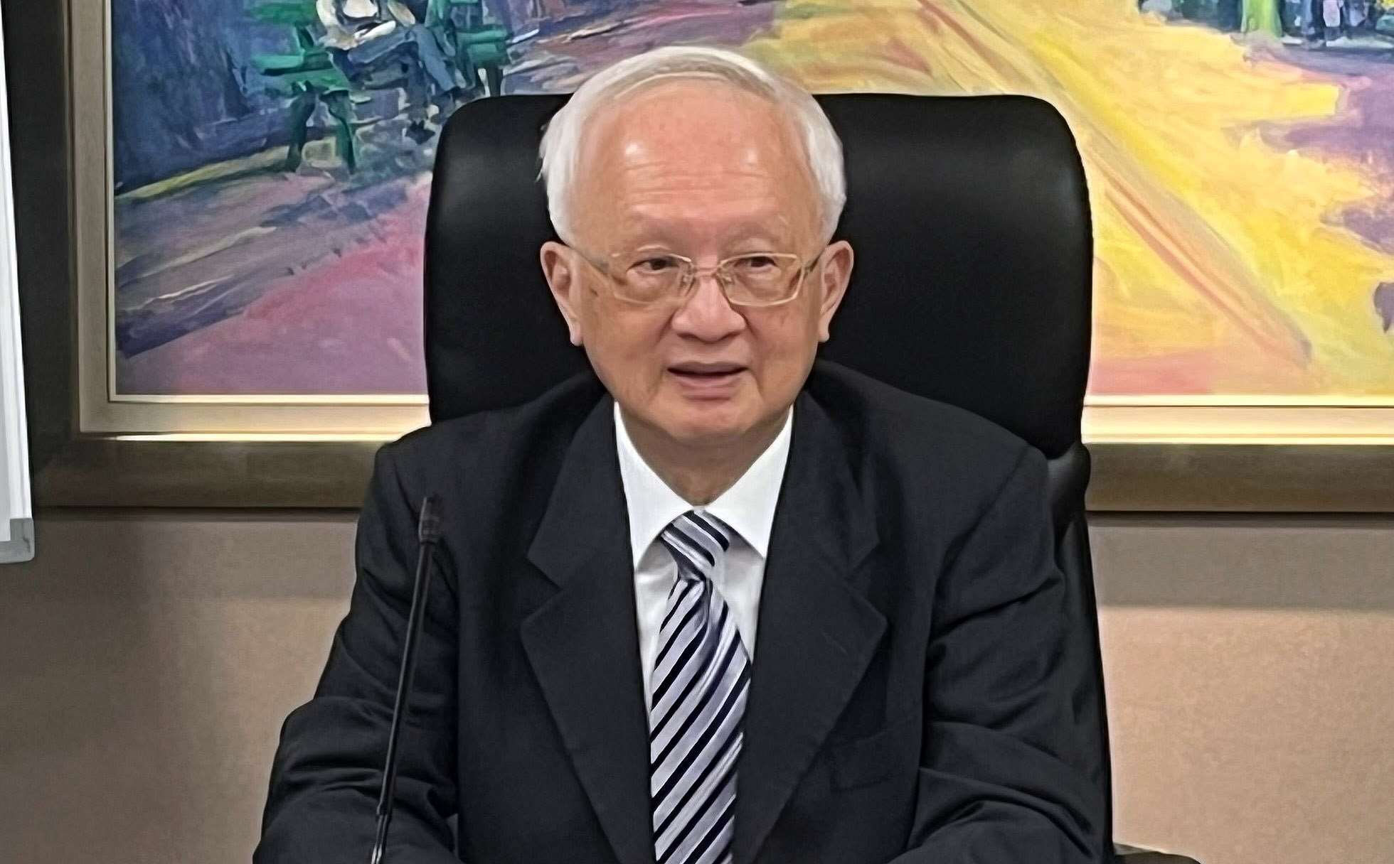 兆豐金控董事長董瑞斌表示，明年仍以加薪4%為目標。資料照片。(圖/ 陳林幸虹 攝)