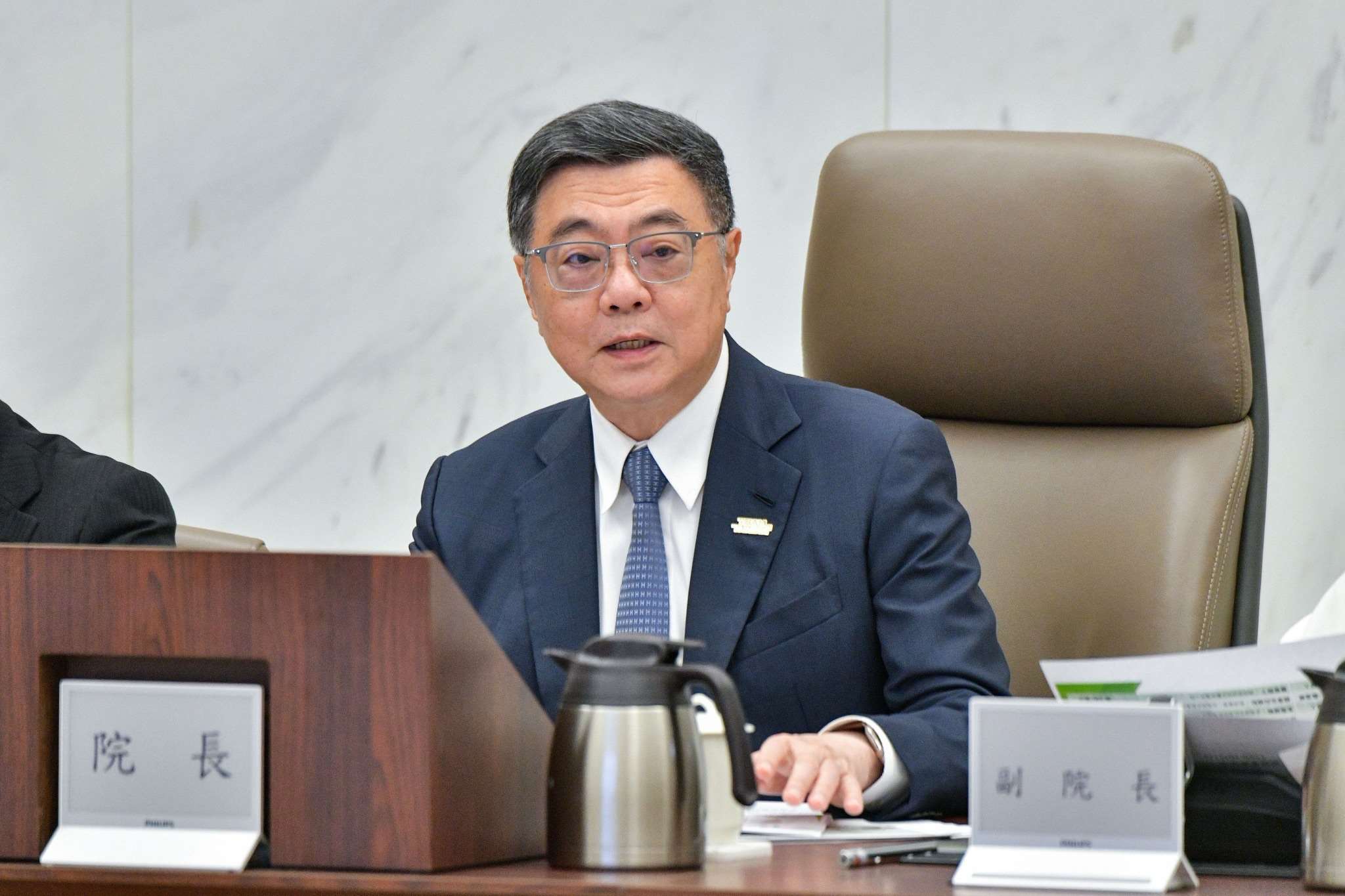 行政院15日院會中報告失智照護政策3.0推動情形及高齡長者福利政策。圖為行政院長卓榮泰。資料照。(圖：行政院提供)