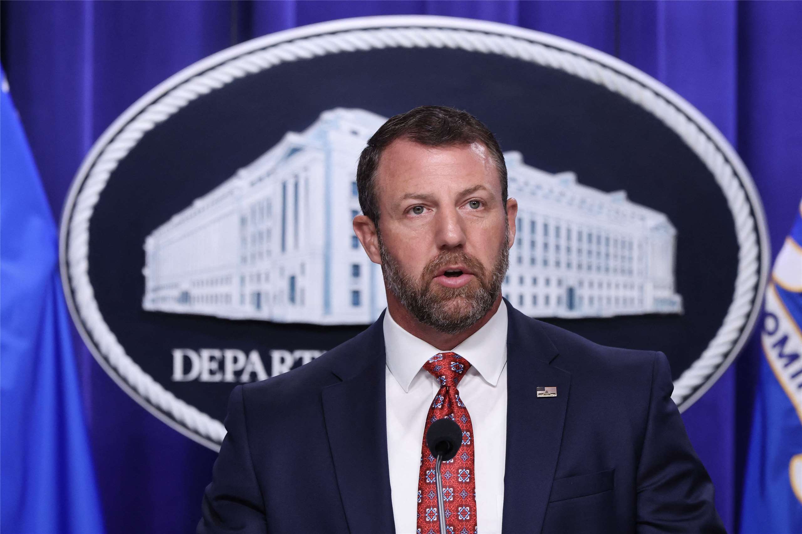 美國國土安全部長穆林（Markwayne Mullin)(圖)說明直播處決一名造成美軍重大傷亡事件兇手的計畫。資料照片。