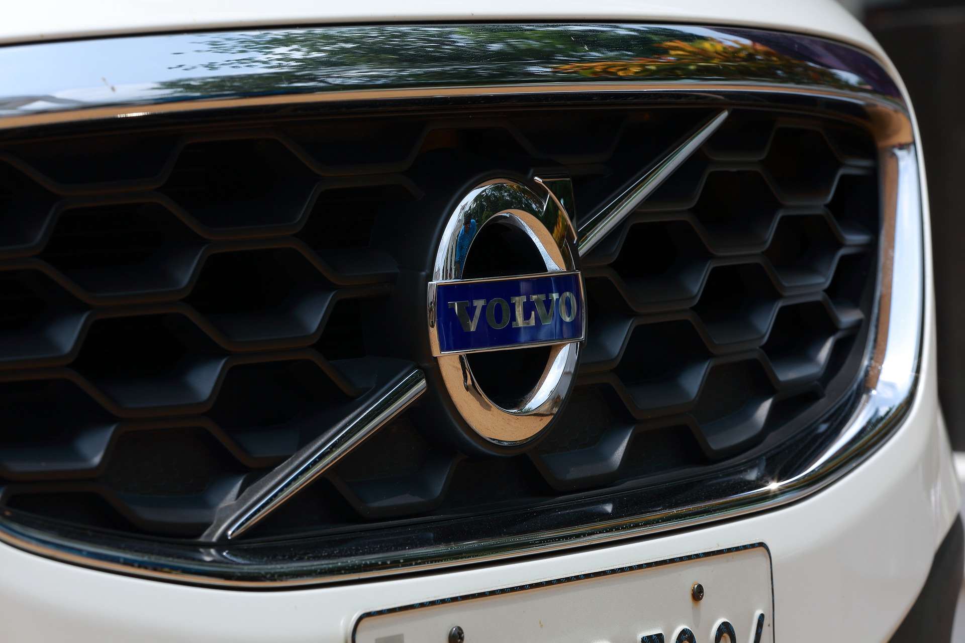 富豪汽車(Volvo Cars)將結合自身安全系統與工程技術，搭配輝達(Nvidia)的人工智慧(AI)及運算技術，共同推進新一代自動駕駛系統。 (Pixabay)