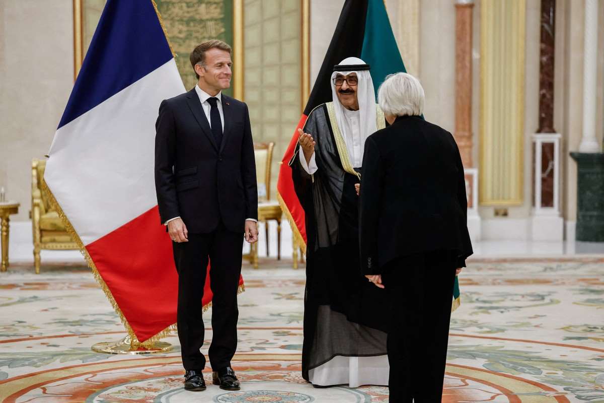 法國總統馬克宏(Emmanuel Macron)今天(19日)訪問石油輸出國組織(OPEC)成員國科威特。(AFP)
