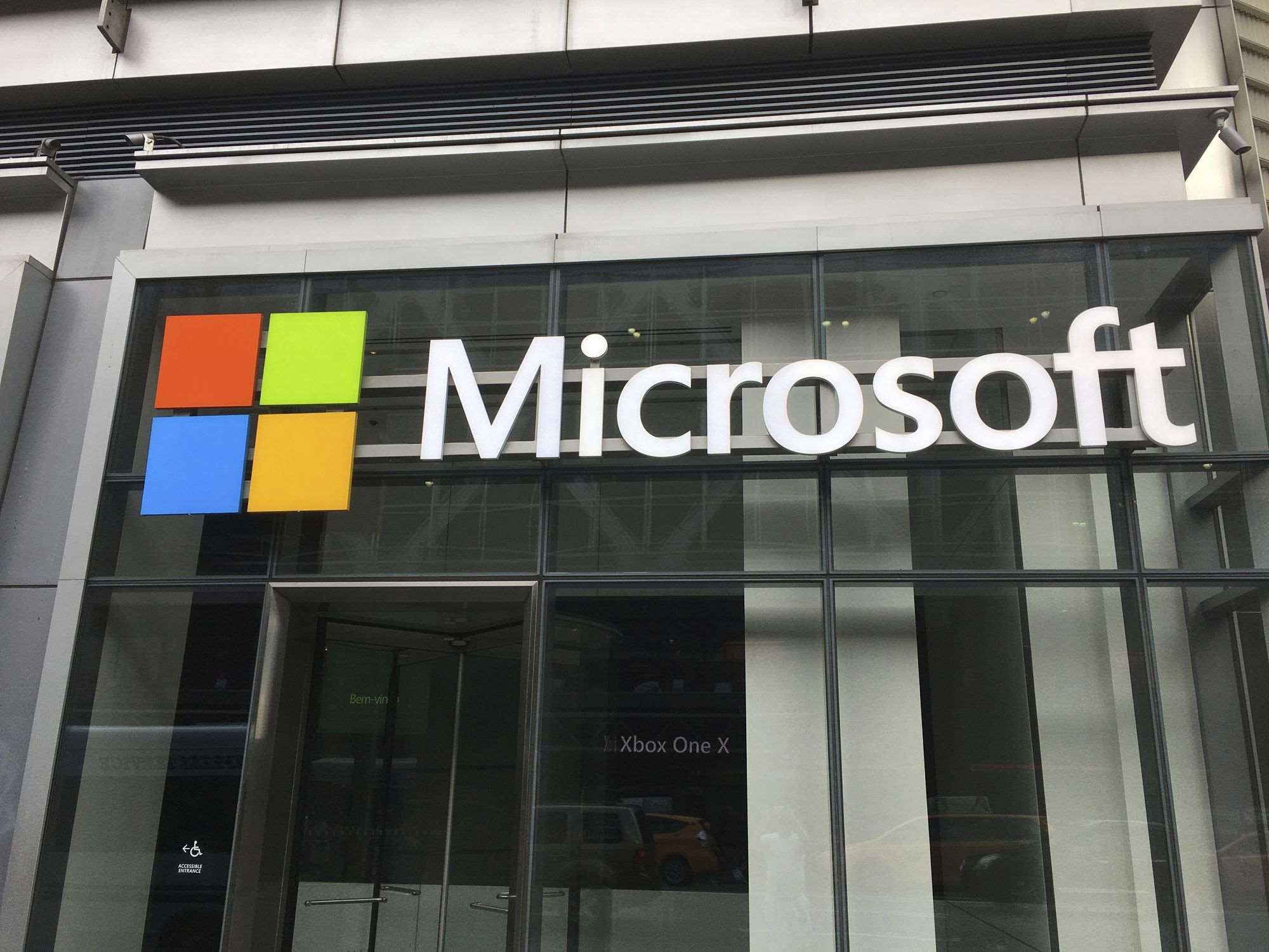 微軟公司(Microsoft Corp)12日宣布推出新一代自研人工智慧晶片Maia 300。資料照片。