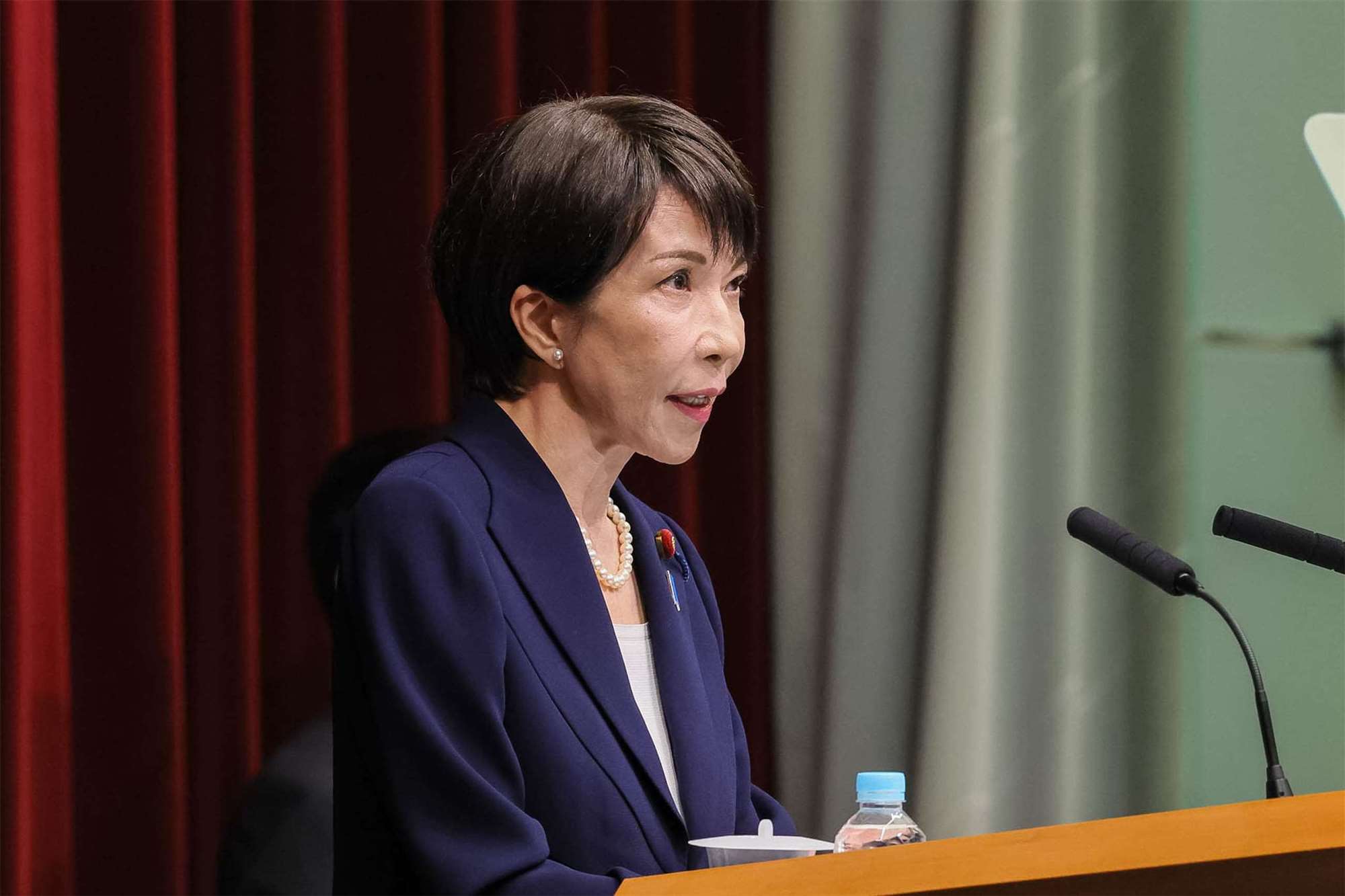 日本首相高市早苗26日表示，日本將制定一份緊急網路安全政策方案，以應對近期突如其來的一系列駭客攻擊事件。(圖：日本首相官邸)