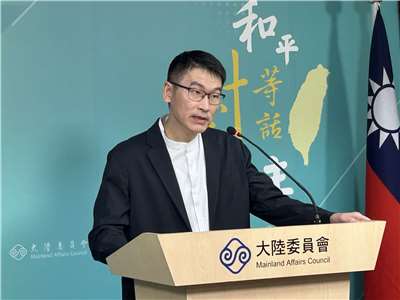 陸委會副主委梁文傑針對近期多起受敵對勢力指使的跟監與騷擾事件，政府將積極推動修訂《反滲透法》，盼仿照美國將「跨境鎮壓」單獨成罪，以補足現行法規無法精準懲治的漏洞。資料照。（趙婉淳 攝）