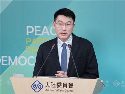 陸委會副主委梁文傑提醒，民眾若接到自稱是管建忠的電話進行騷擾或恐嚇，請注意可能有假冒情形 (央廣檔案/記者王照坤 攝)