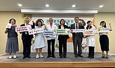 衛福部國民健康署2日召開「女性更年期護骨本」記者會指出，台灣50歲以上女性約每10人就有1人罹患骨質疏鬆，65歲以上更接近每6人就有1人，提醒女性注意相關健康風險。