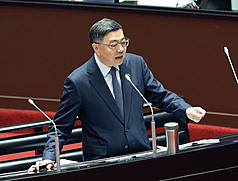 立法院27日邀請行政院長卓榮泰報告明年度中央政府總預算案。