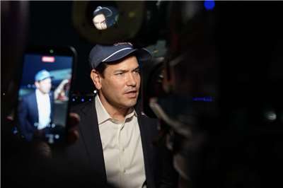 美國國務卿盧比歐(Marco Rubio)出訪烏茲別克與印度前指出，烏克蘭目前沒有SpaceX星盾服務使用權限。 (圖:X@SecRubio)