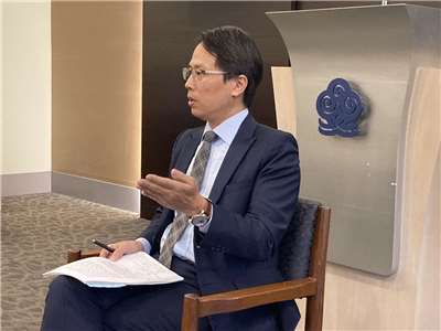 海基會副秘書長30日表示，蔡康永的行為是台灣民主社會常態。（黃凡甄 攝）