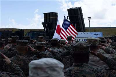 美日聯合軍演「利劍」，澳洲、加拿大、法國、德國、荷蘭、紐西蘭與菲律賓部隊參與演訓，韓國與英國也以觀察員身分加入。(FB@在日米軍司令部)