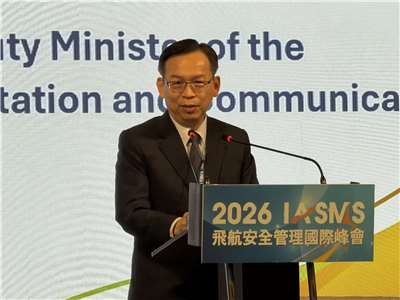 交通部常次林國顯20日在「2026飛航安全管理國際峰會」上致詞，並透露，為了提升飛航安全，行政院已核定新台幣190億元的下一代航管系統更新計畫。(吳琍君攝)