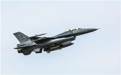 台灣對美採購66架F-16V戰機，首批將抵台。資料照片。