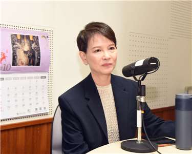 張元鳳教授接受美麗的台灣節目專訪