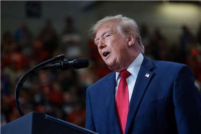 美國總統川普(Donald Trump)出席一場在密西根州舉行的競選造勢活動並發表演說。