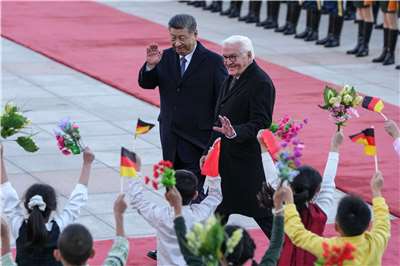 中國國家主席習近平(左)在北京與德國總統史坦麥爾(Frank-Walter Steinmeier)(右)舉行會談。
