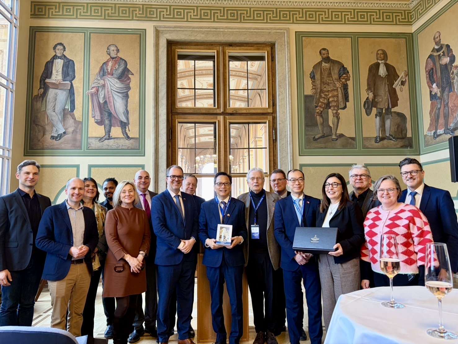 這是谷瑞生第四度派駐德國，人脈深厚，德國巴伐利亞友臺小組暨賓客共40餘人為谷大使舉辦歡迎會。圖：台灣駐德代表處提供