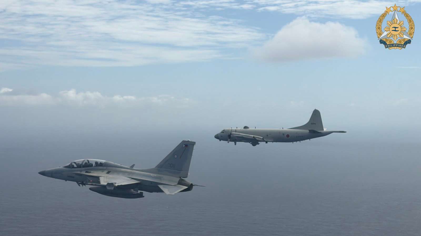 美日菲首度在巴士海峽共同訓練，日派巡邏機參加。(圖:X@TeamAFP)