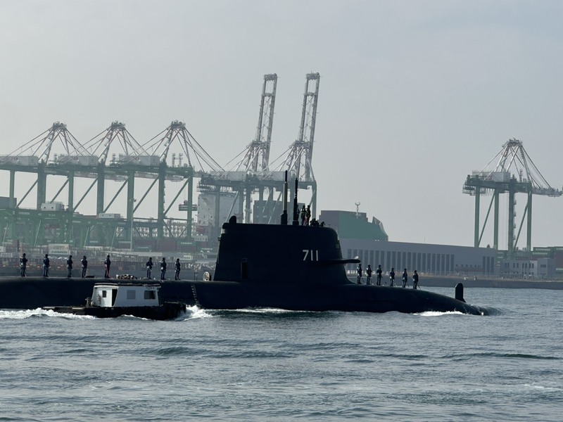 潛艦國造原型艦海鯤艦5日進行第3次潛航測試
