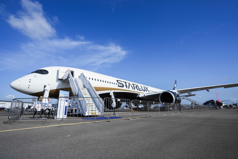 ED
星宇航空全台首架A350-1000　新加坡航展展示
亞洲規模最大的新加坡航空展揭幕，星宇航空今年應
空中巴士（Airbus）邀請，將全新A350-1000廣體客機
移師航展現場展示。
（星宇航空提供）
中央社記者江明晏傳真　115年2月3日
