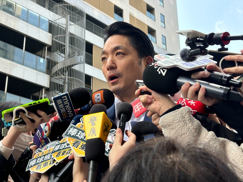 輝達（NVIDIA）台灣總部進駐北士科T1718基地案進入最後階段，台北市長蔣萬安（圖）11日上午被媒體堵訪時表示，希望今天就有好消息，請大家拭目以待。