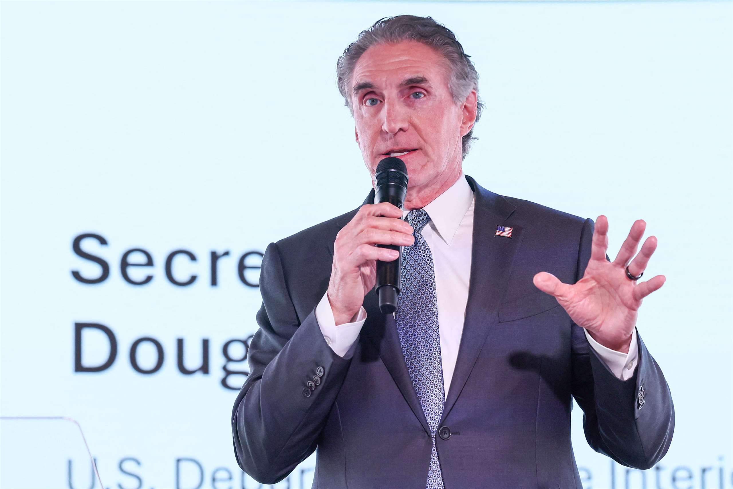 美國內政部長柏根(Doug Burgum。資料照片。