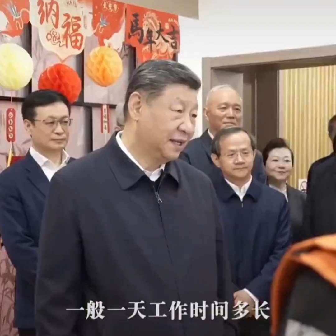 中共領導人習近平日前一段「下基層慰問」的影片，意外掀起輿論風暴。(X@SoundOfHope_SOH)