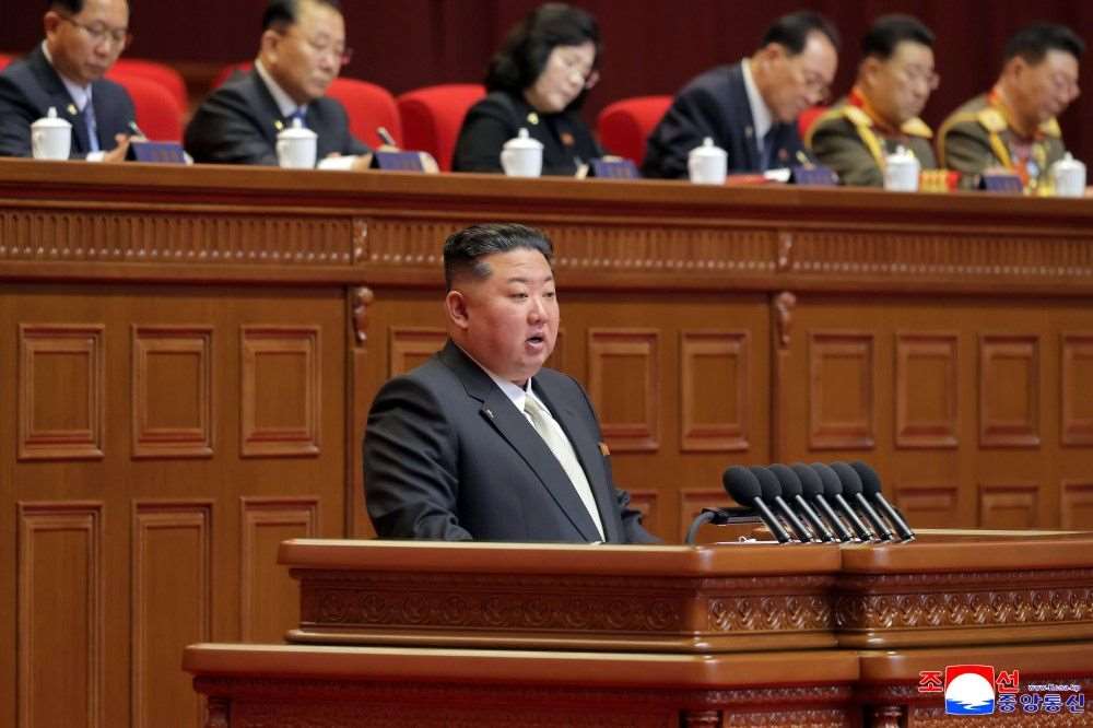 北韓領導人金正恩(Kim Jong Un)執政黨勞動黨第九次代表大會閉幕致辭。 (圖:KCNA)