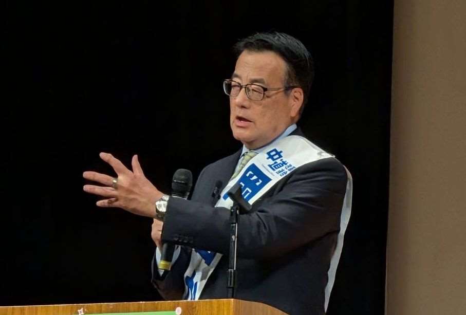日本中道改革聯合候選人岡田克也。 (圖:X@okada_katsuya)