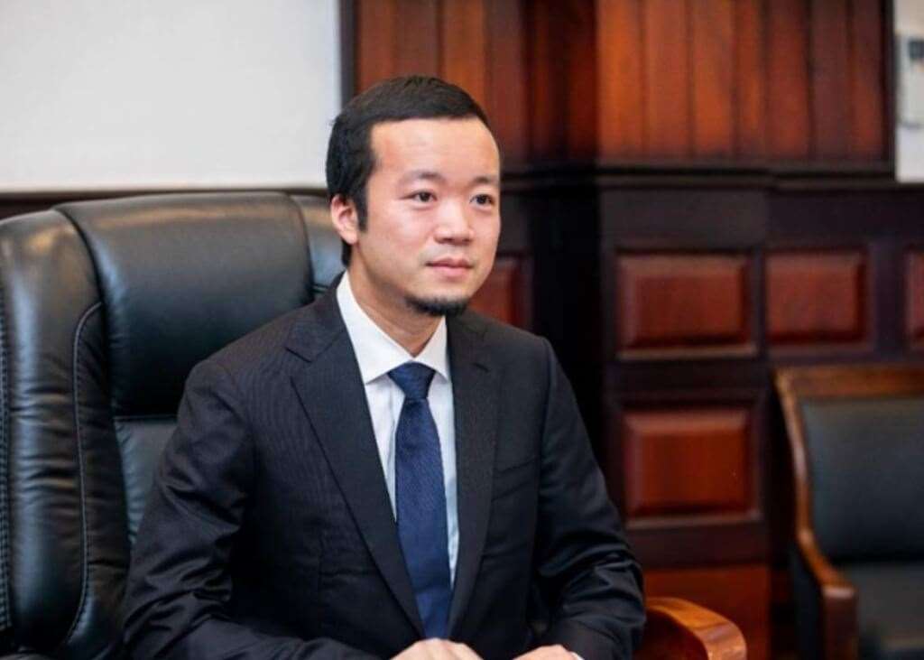 中國26日發布報告，以跨國犯罪組織「太子集團」陳志案等為例，指美國「利用技術霸權收割全球虛擬貨幣資產」。圖為陳志資料照。 (圖取自太子集團網頁)