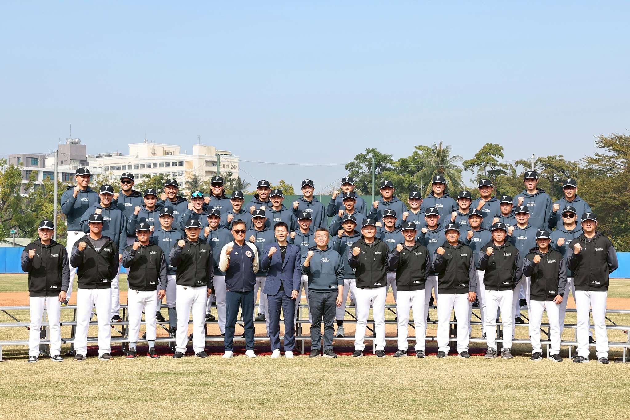 今年經典賽組成史上最強中華隊出征。（圖／中華職棒臉書）