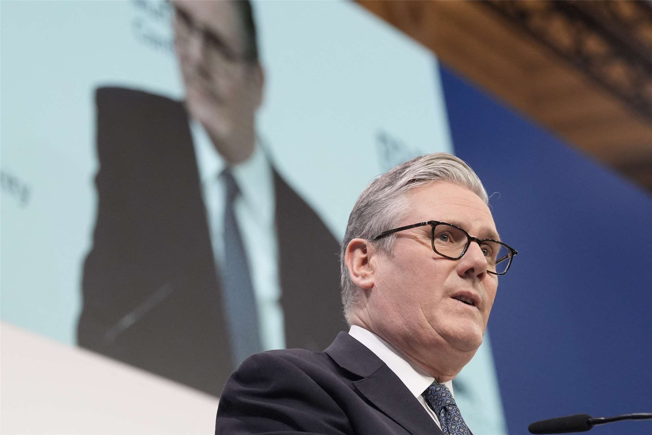 英國首相施凱爾（Keir Starmer）在慕尼黑安全會議發表演說。(AFP)